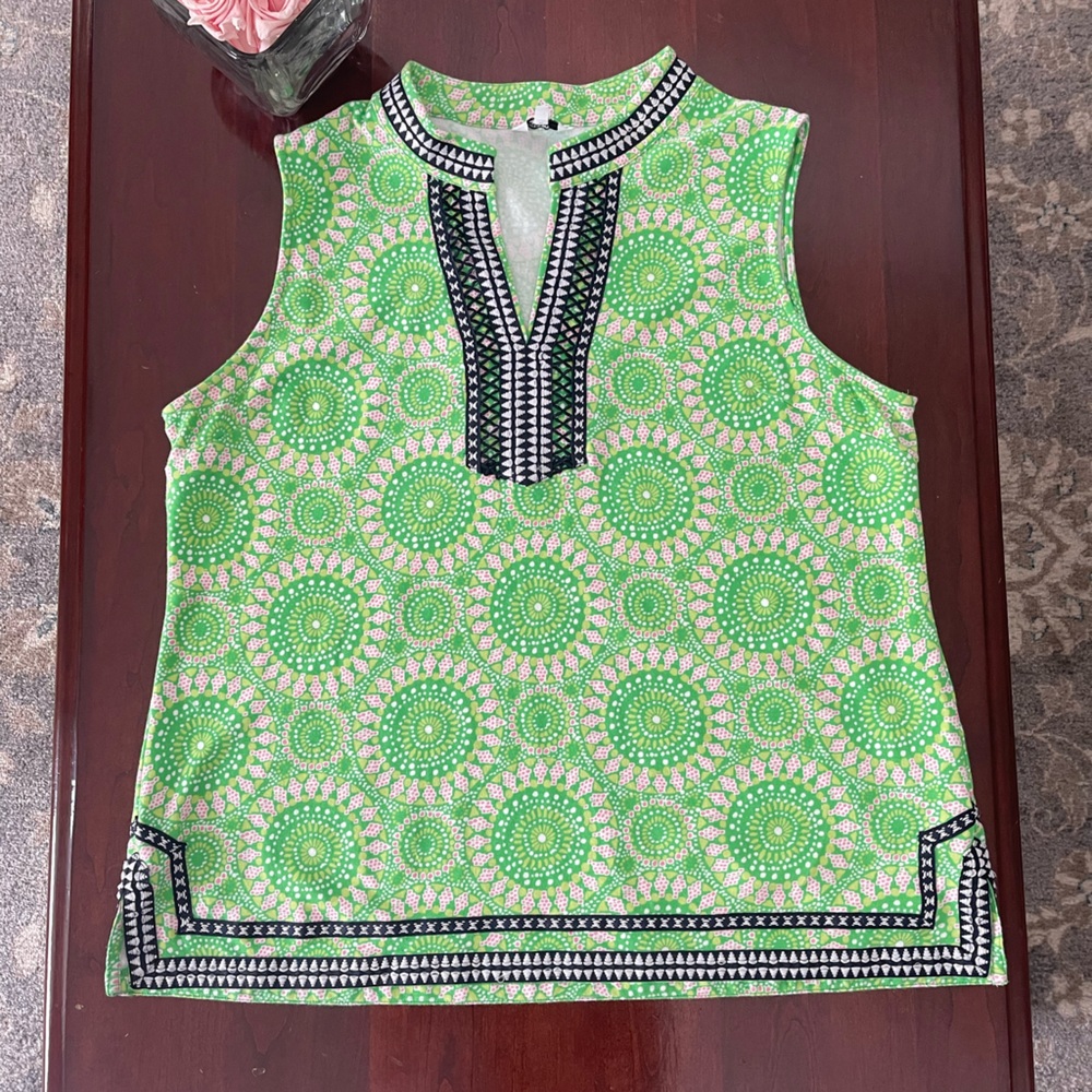 Crown & Ivy Women’s SIZE L Sleeveless Top